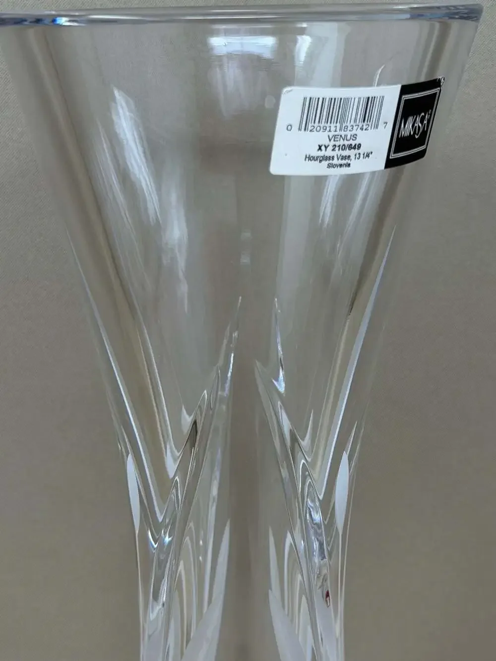 Mikasa Venus Hourglass Vase 13 1/4